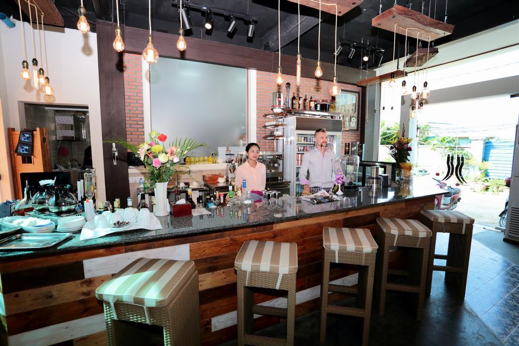 Deluxx Boutique Hotel シアヌークビル エクステリア 写真