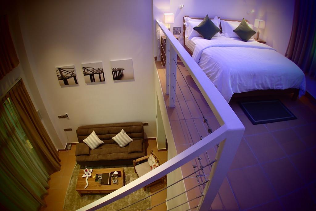 Deluxx Boutique Hotel シアヌークビル 部屋 写真